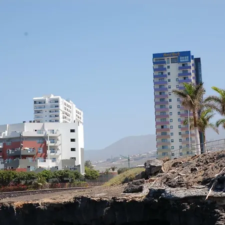 Mirador Playa Paraiso 阿德耶